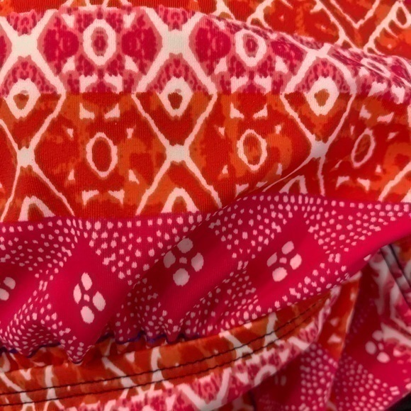 Tankini swimsuit set top bottom shorts  NWT - Picture 8 of 8